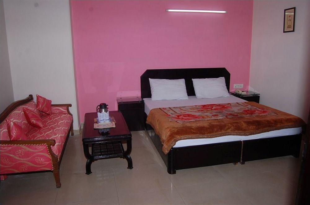 Hotel Ashoka International New Delhi Exterior foto